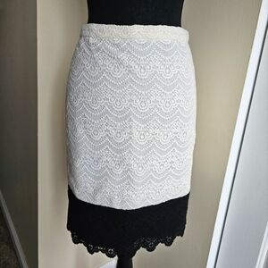 J. CREW Crochet Lace Black White Pencil Skirt Size 00